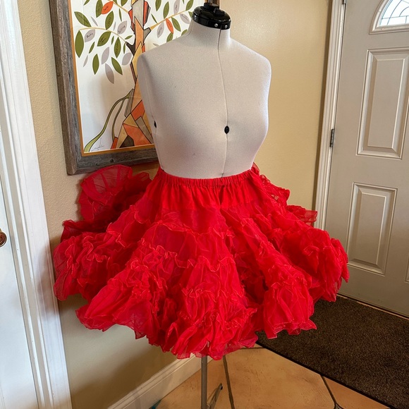 Petticoat Junction red crinolean tutu skirt M/L (C6) - Picture 5 of 8